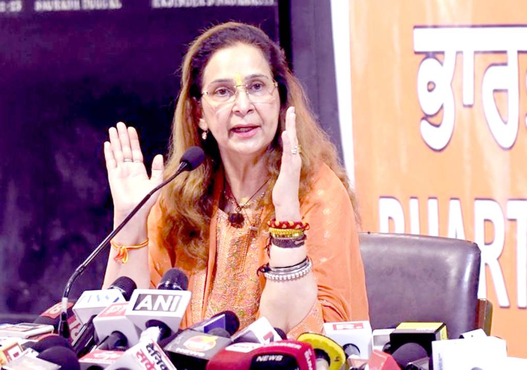 Navjot Singh Sidhu is no longer a part of any political party Dr Navjot Kaur Sidhu